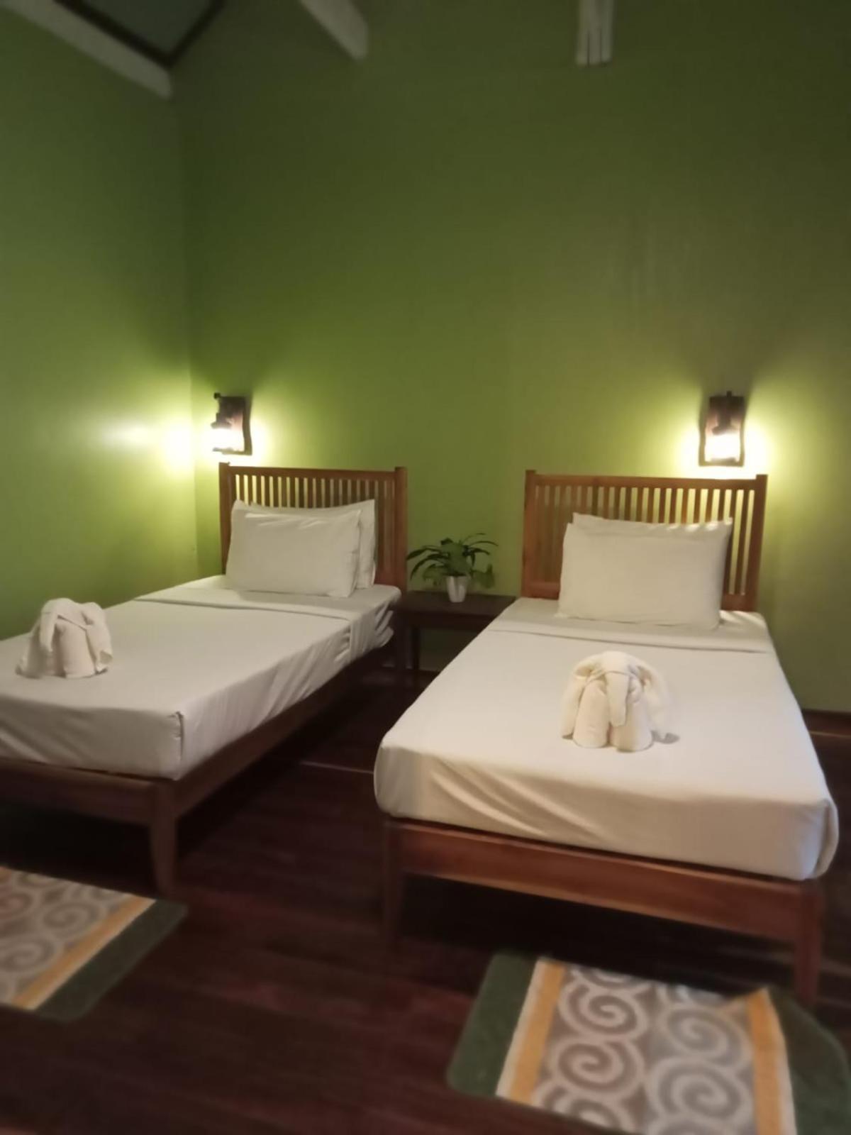 Sala Done Khone Hotel Ban Khon Exterior foto